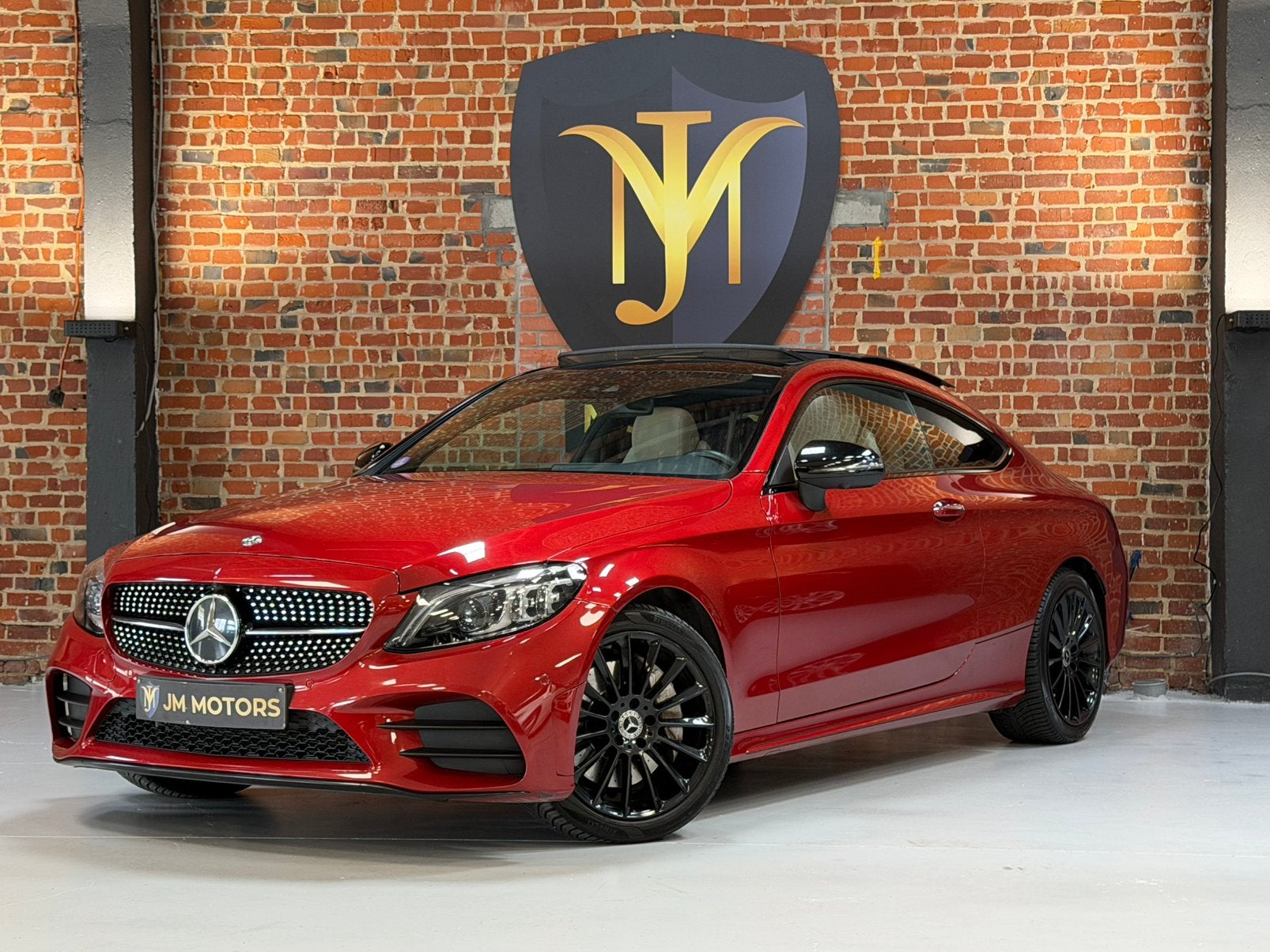 Mercedes-Benz C 300 Coupe - AMG PACK - Keyless - Panodak, Auto's, Automaat, 4 zetels, Euro 6, Leder