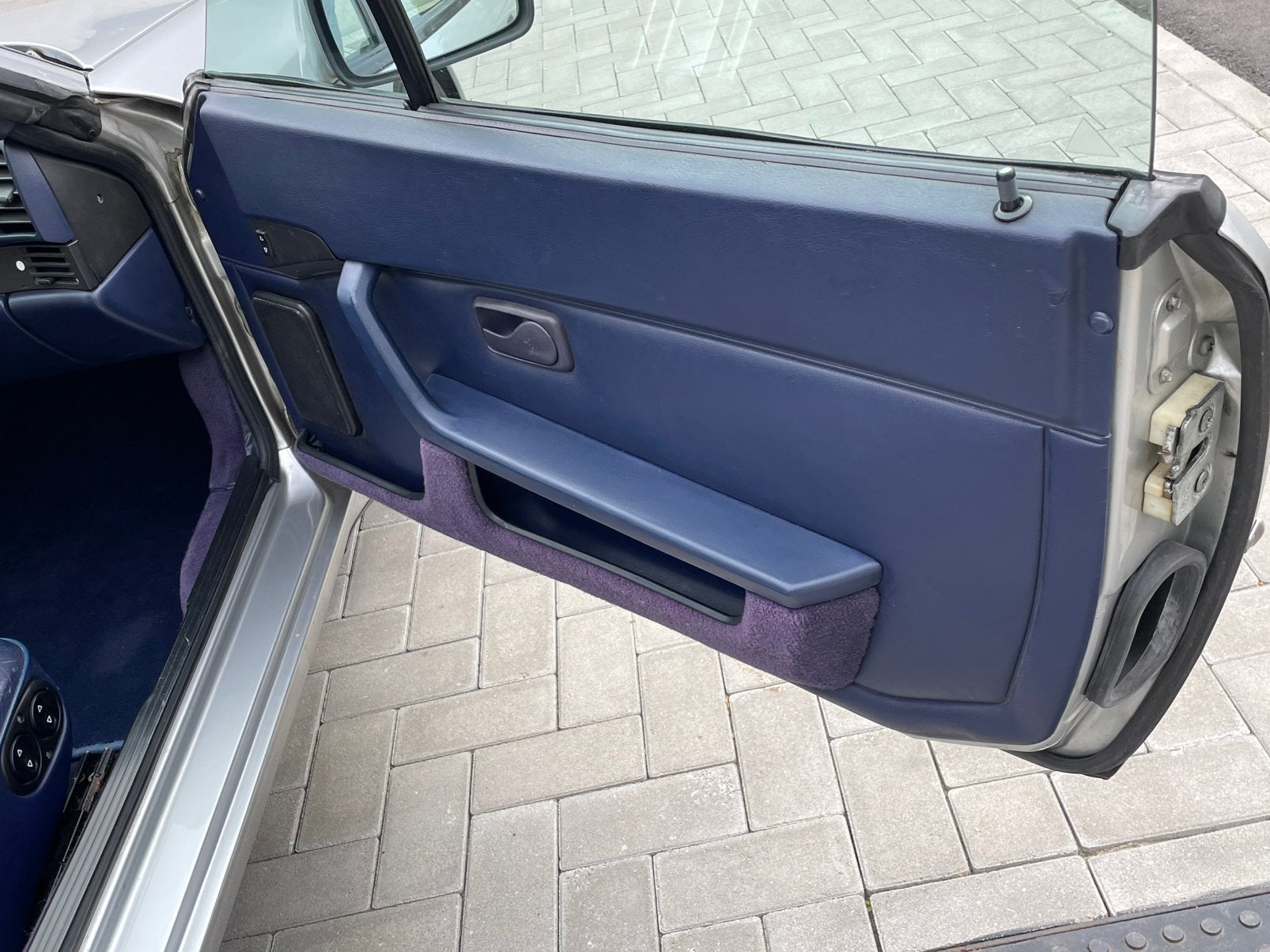 Porsche 944 S2 Cabriolet, foto 10