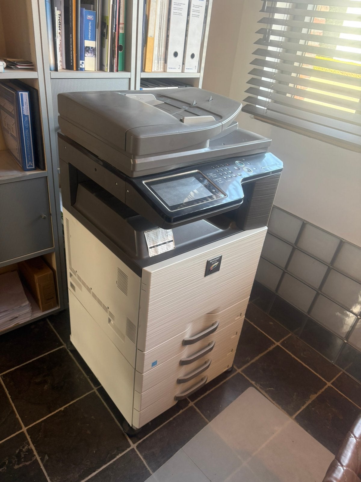 Sharp mx-2614 printer, Informatique & Logiciels, Imprimantes, Enlèvement, Utilisé, Imprimante laser, All-in-one