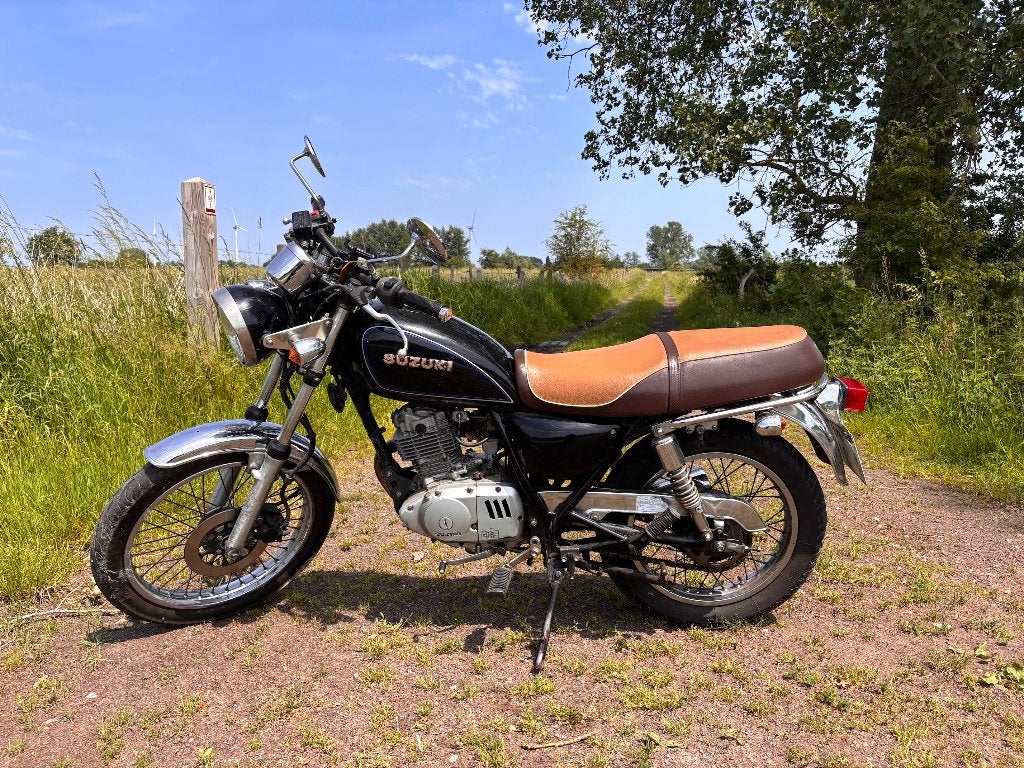 Suzuki TU125X, Motos, Motos | Suzuki, Occasion, Permis Moto A1 minimum, Particulier, Autre