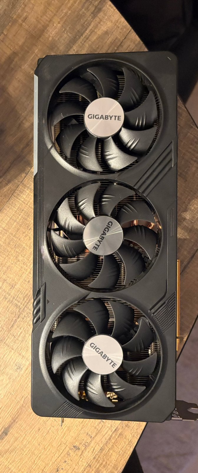 Gigabyte Radeon RX 7800 XT Gaming OC 16GB, AMD, GDDR6, Enlèvement, Utilisé