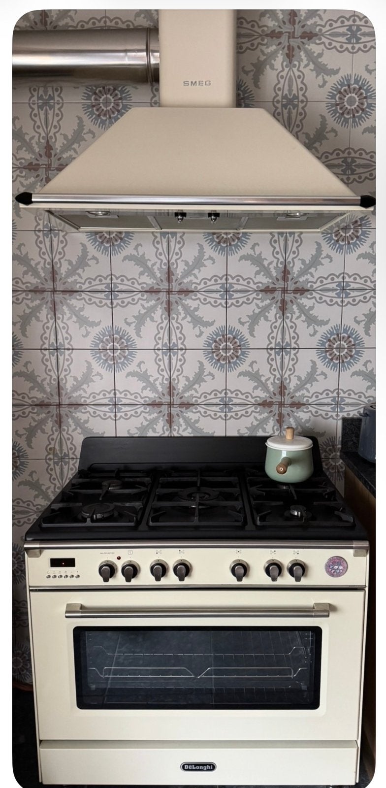 Delonghi-fornuis, Elektronische apparatuur, Fornuizen, Ophalen, Zo goed als nieuw, Elektrisch