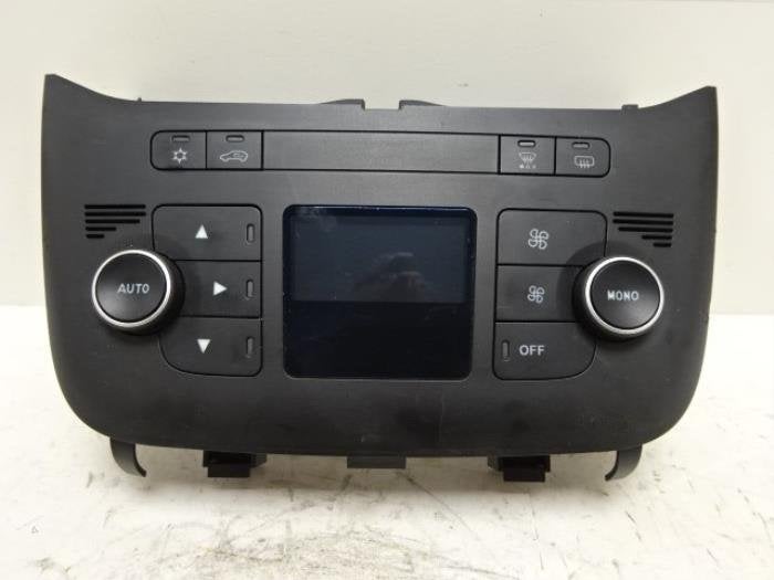 Panneau de commandes chauffage d'un Fiat Punto Grande, Autos : Pièces & Accessoires, Tableau de bord & Interrupteurs, -, 3 mois de garantie