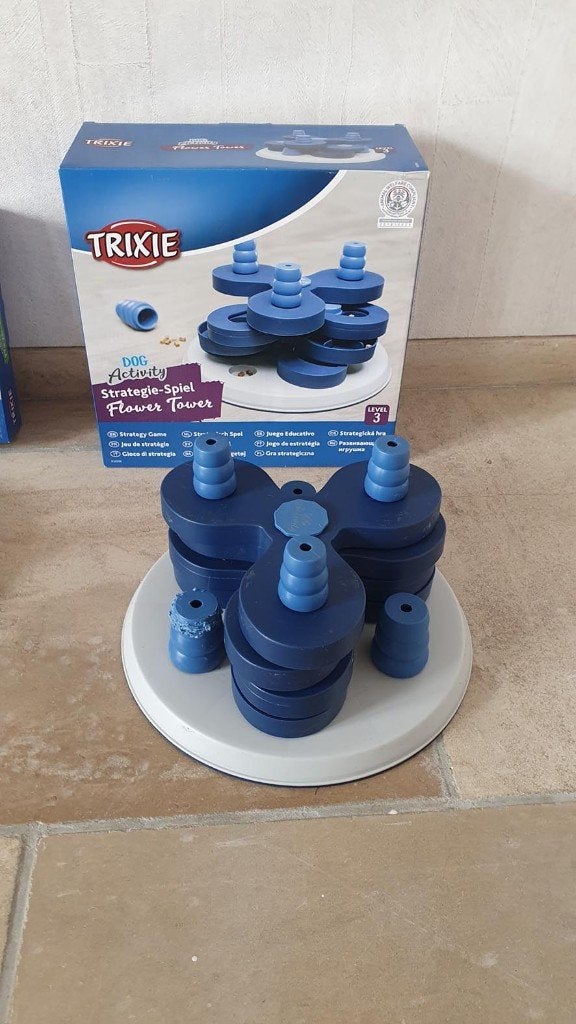 HOND Trixie Dog Activity Flower Tower | Hondenpuzzel Level 3, Dieren en Toebehoren, Trixie, Ophalen, Gebruikt, Hondenspeelgoed