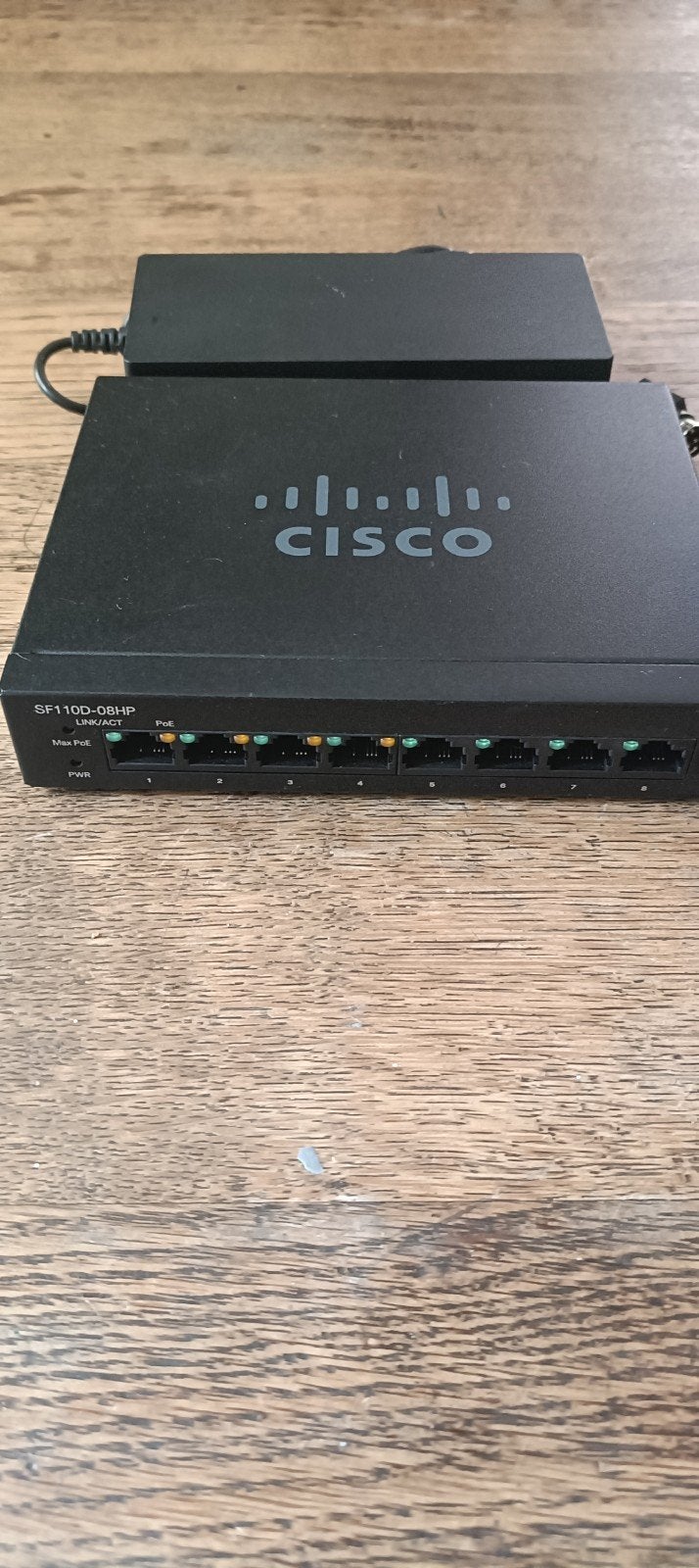 Cisco netwerk switch 6 poorten, Computers en Software, Netwerk switches, Ophalen, Refurbished