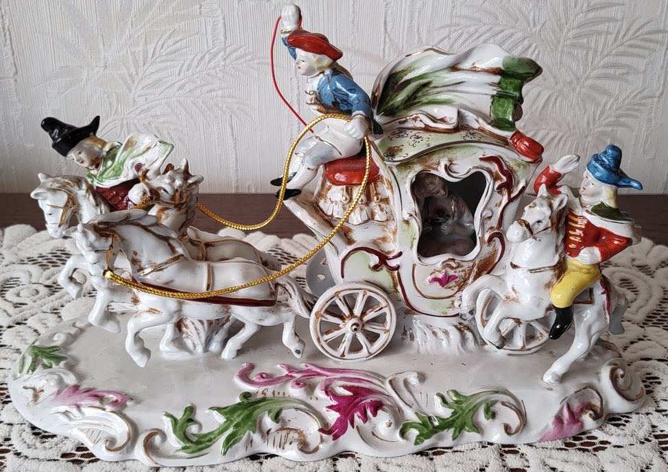 Porseleinen koets, Antiquités & Art, Antiquités | Porcelaine, Enlèvement