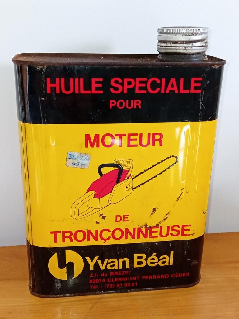 Bidon d'huile pour tronçonneuse non ouvert, Enlèvement ou Envoi