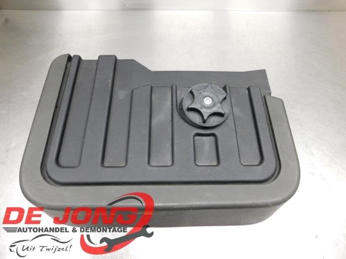 Caisson de graves d'un Nissan Navara, Autos : Pièces & Accessoires, Électronique & Câbles, Nissan, Utilisé, 3 mois de garantie