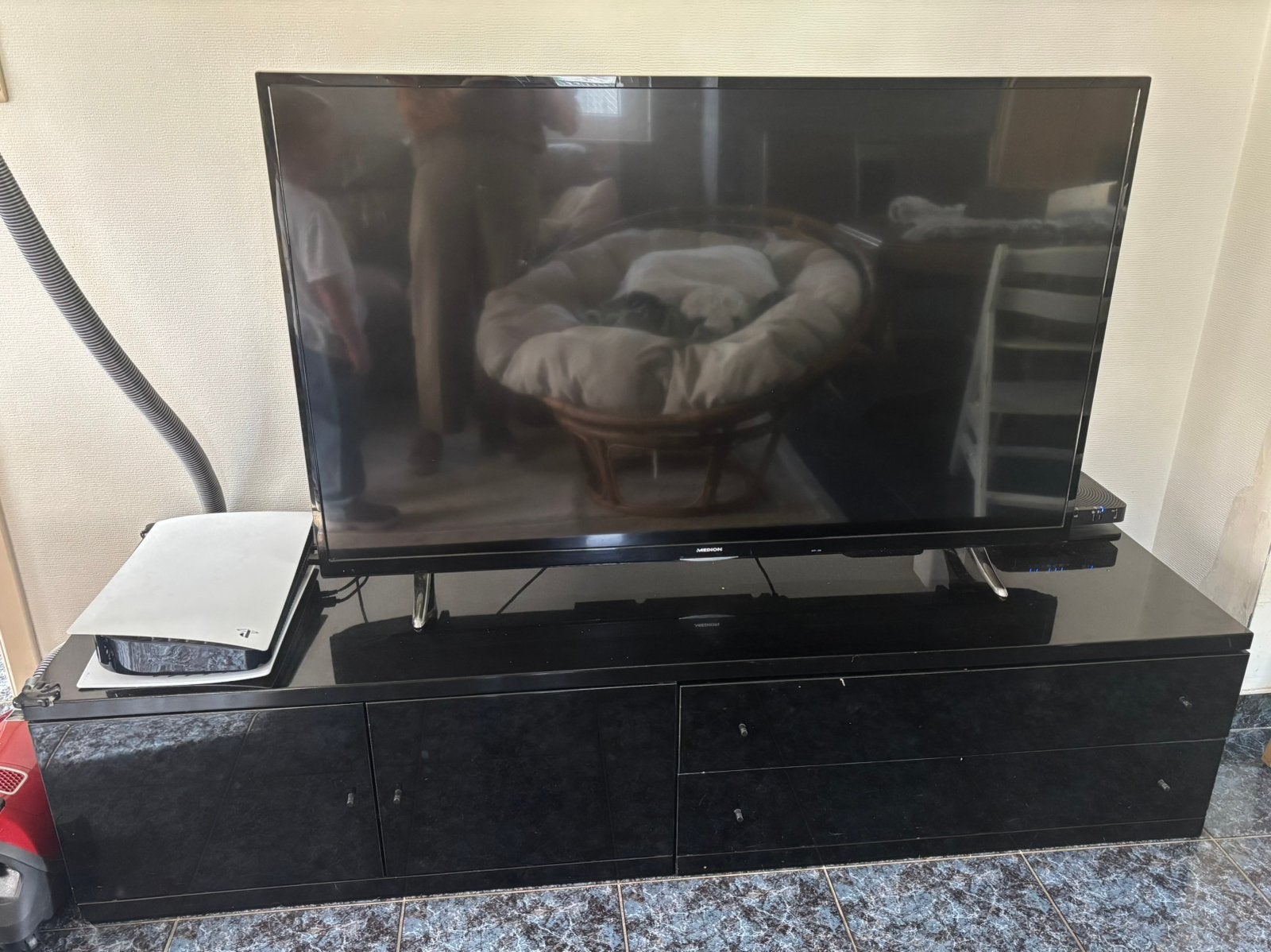 Tv kast - vandaag ophalen, Enlèvement, 50 à 75 cm, 150 à 200 cm, Moins de 100 cm