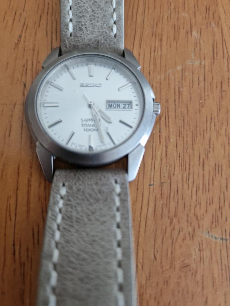 Seiko 7n43-0AS0 titanium met lederen bandje, Ophalen of Verzenden, Seiko