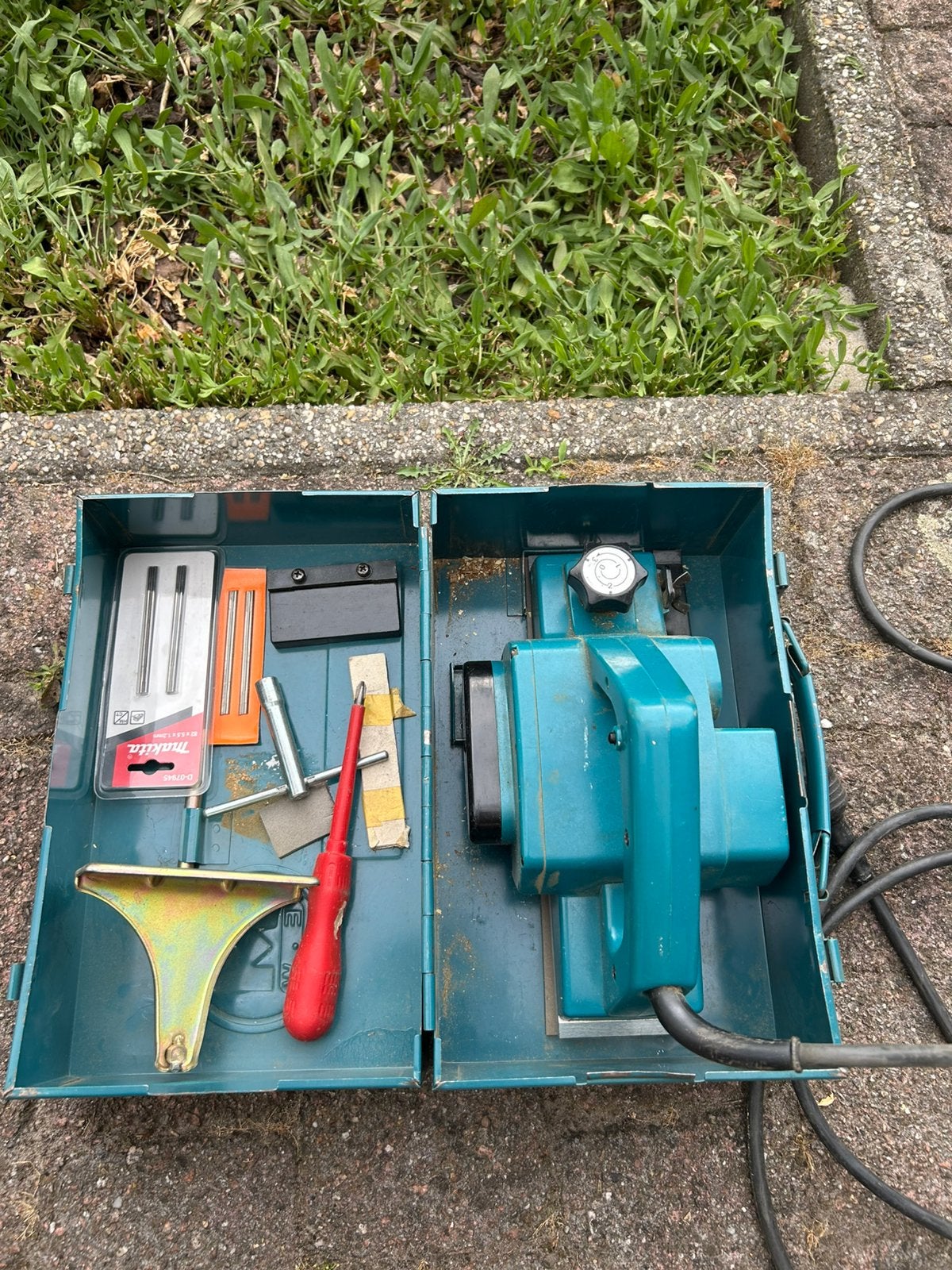 Schaafmachine makita, Bricolage & Construction, Raboteuses, Enlèvement, Utilisé