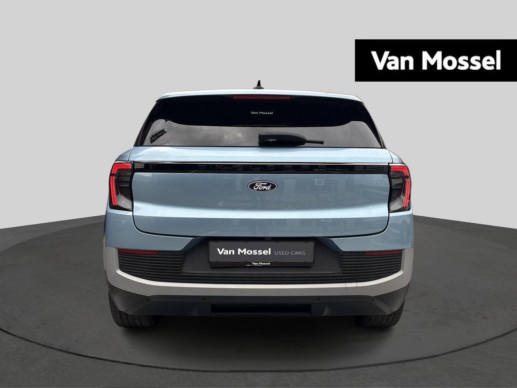 Ford Explorer Extended Range RWD Premium - Pano - Driver Ass, Auto's, Ford, Automaat, 82 kWh, Blauw, Explorer