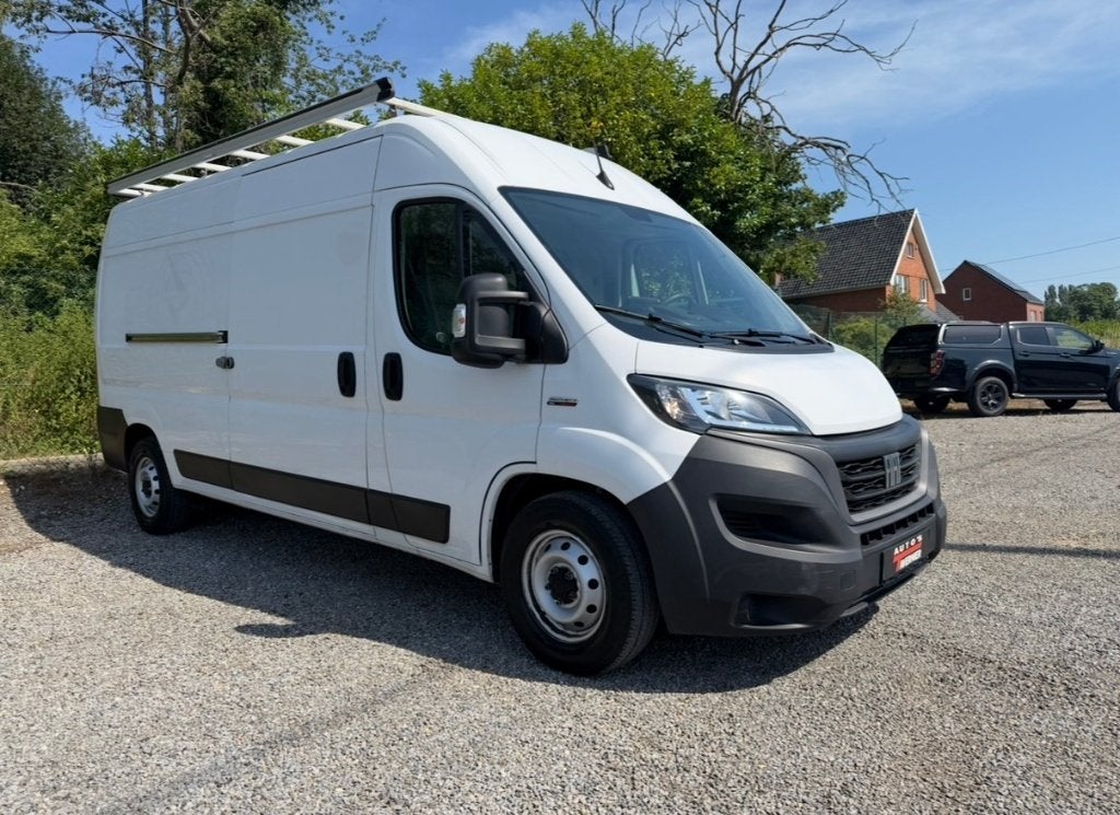 Fiat Ducato 2.2 // L3 H2 // 180 Pk // Camera // Carplay, Auto's, Voorwielaandrijving, Stof, Navigatiesysteem, 3000 kg