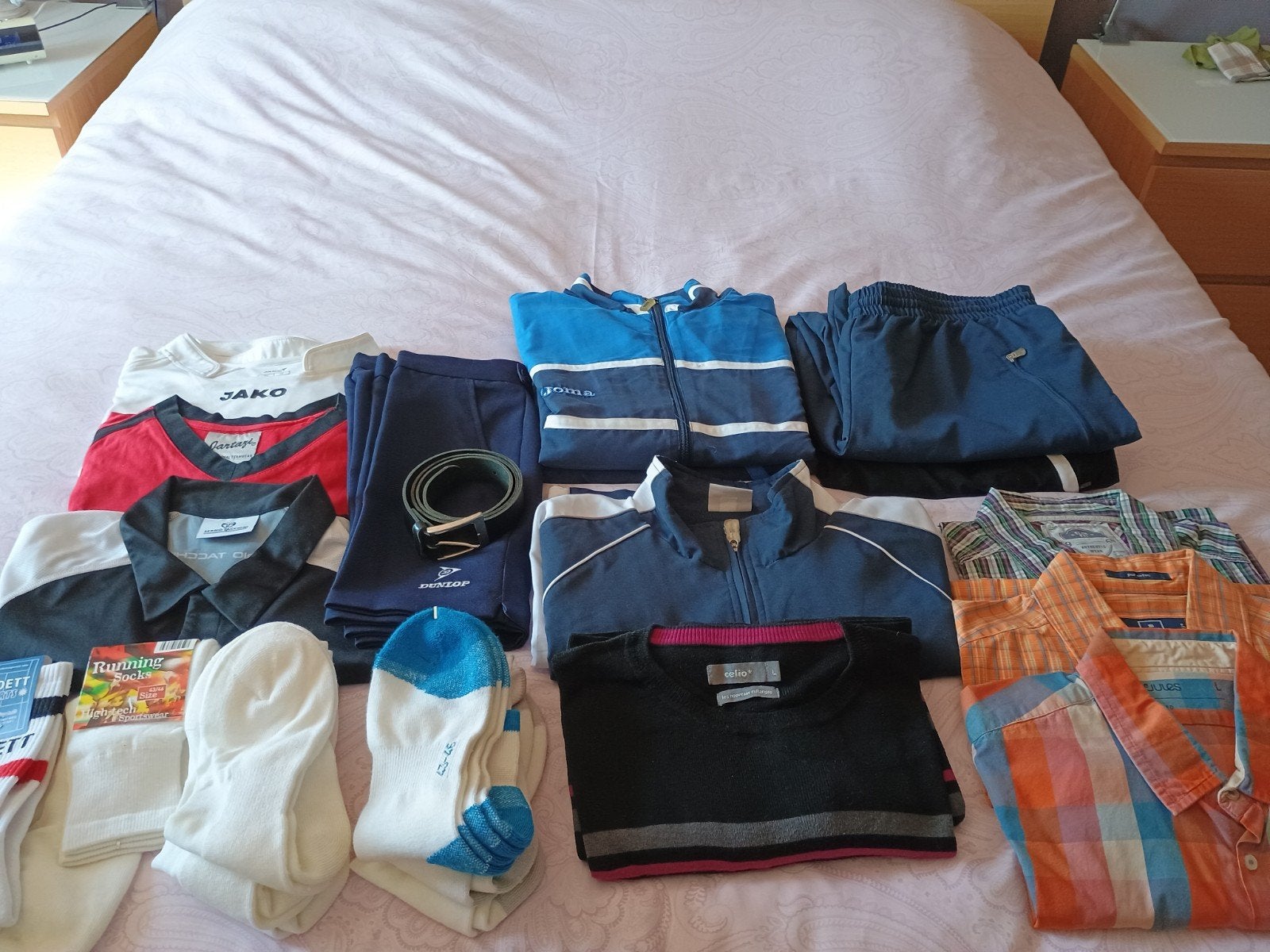 paquet de vêtements pour hommes, Enlèvement