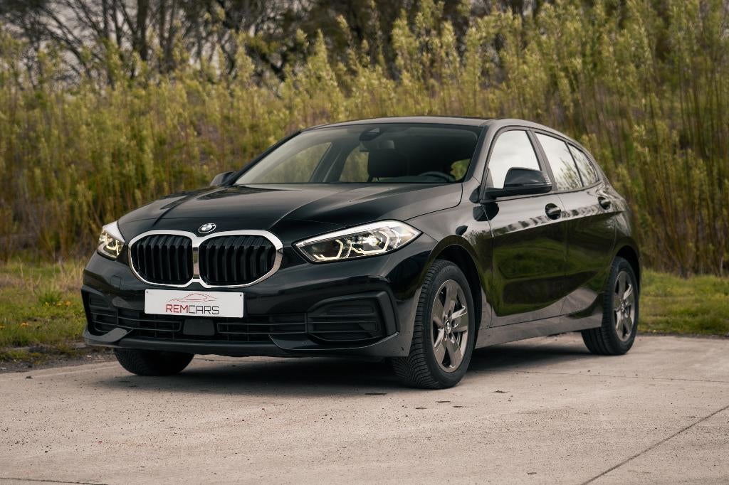 BMW 116d / 08-2020 / garantie / nieuwstaat, Auto's, Voorwielaandrijving, 1 Reeks, Zwart, Bedrijf