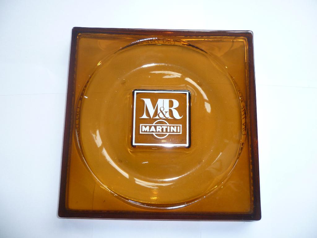 5X VERSCHILLENDE "MARTINI ASBAKKEN"UIT JAREN 60, Collections, Marques & Objets publicitaires, Comme neuf, Ustensile, Enlèvement ou Envoi