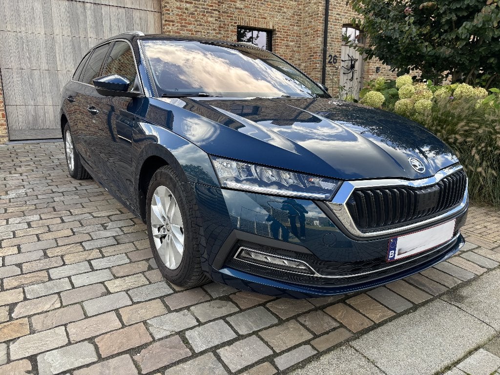 Skoda Octavia Combi Cleever 2.0 TDI Diesel Automaat - 2021, Autos, Achat, Euro 6, Noir, 5 portes