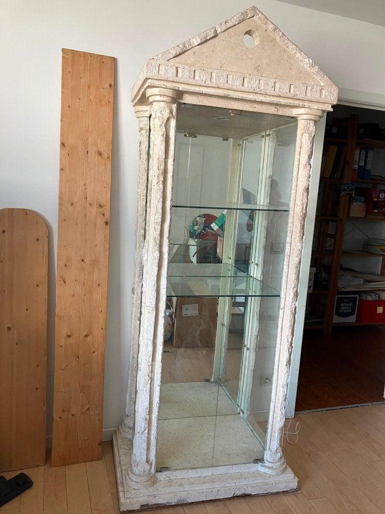 Glass cabinet Greek style, Ophalen, Met deur(en), Gebruikt, 200 cm of meer