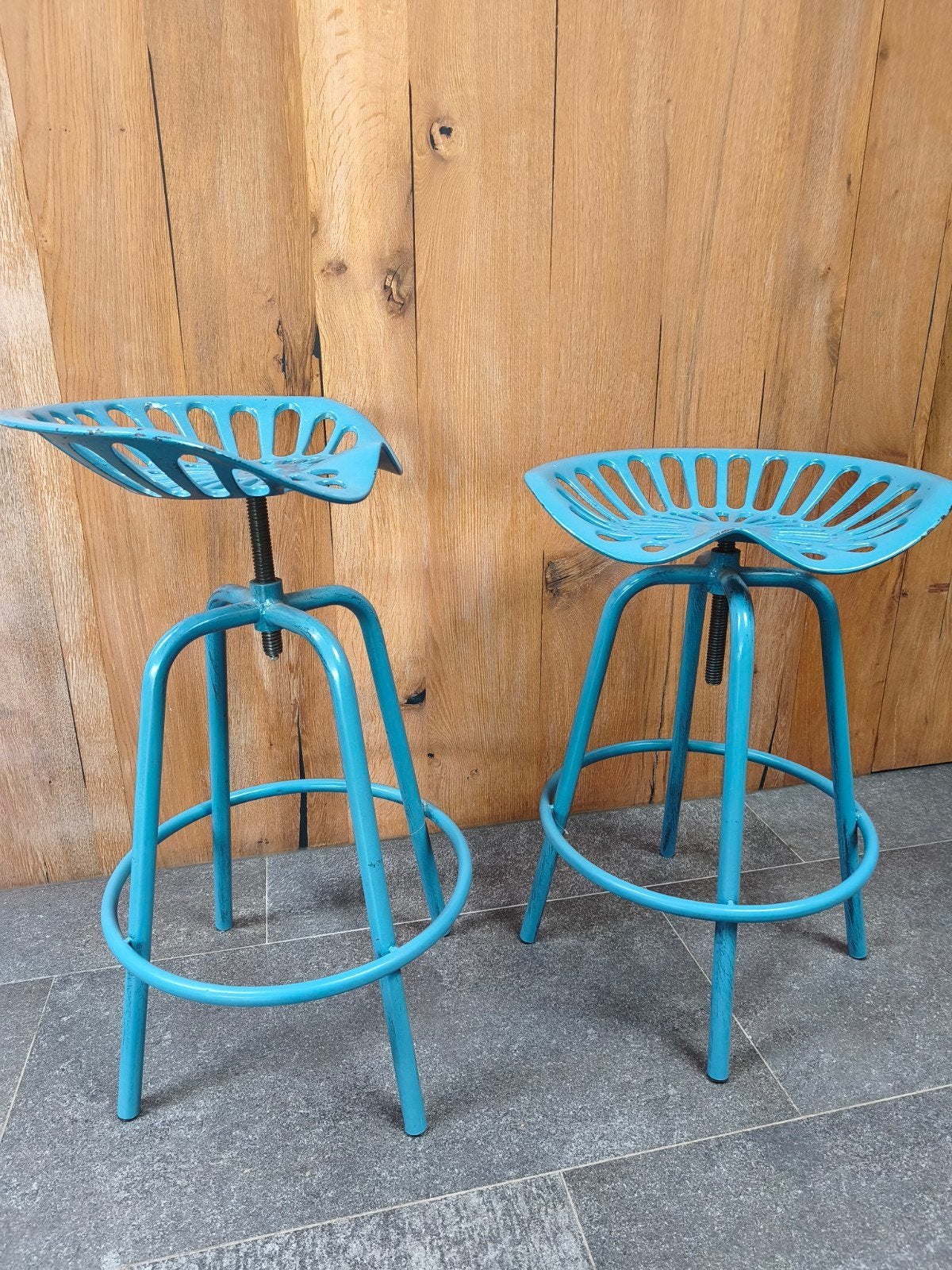 tracktorstoel Eschert design, Huis en Inrichting, Barkrukken, Ophalen, In hoogte verstelbaar, 60 tot 90 cm, Zo goed als nieuw