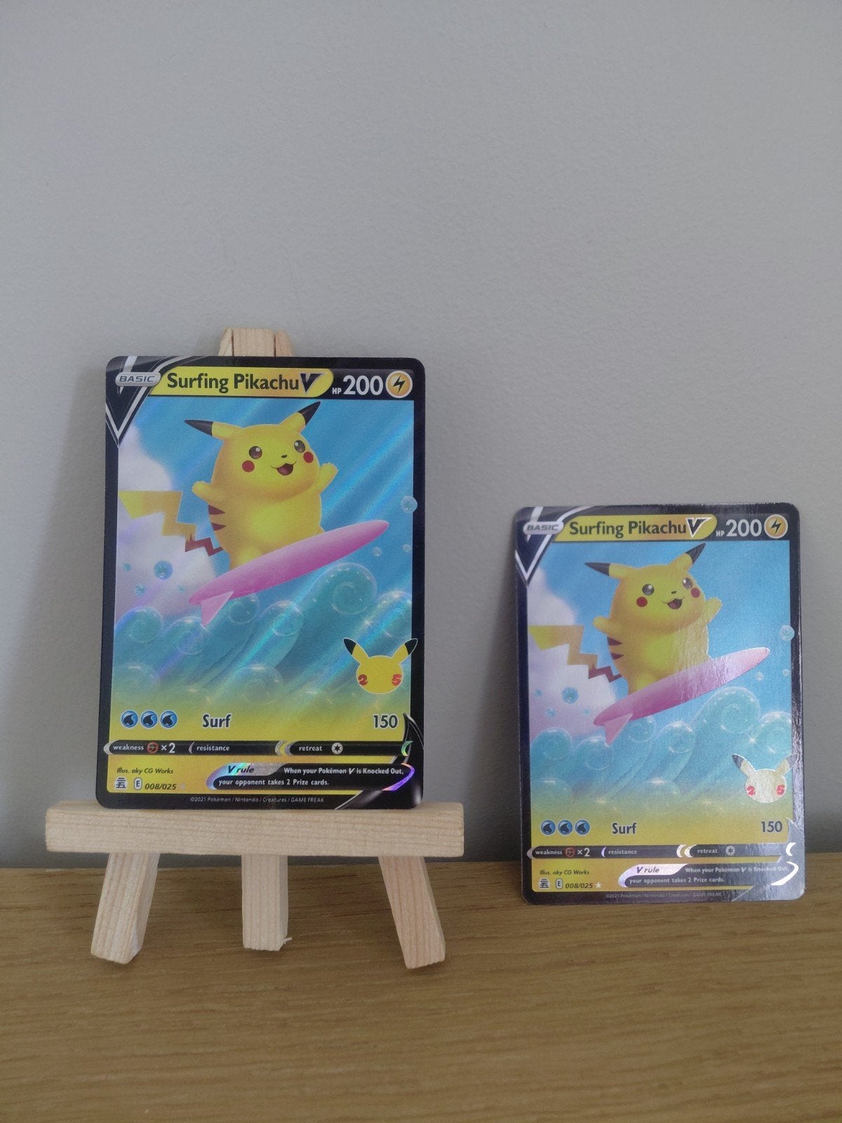 Carte Pokémon Surfing Pikachu, Hobby & Loisirs créatifs, Enlèvement ou Envoi, Utilisé, Plusieurs cartes