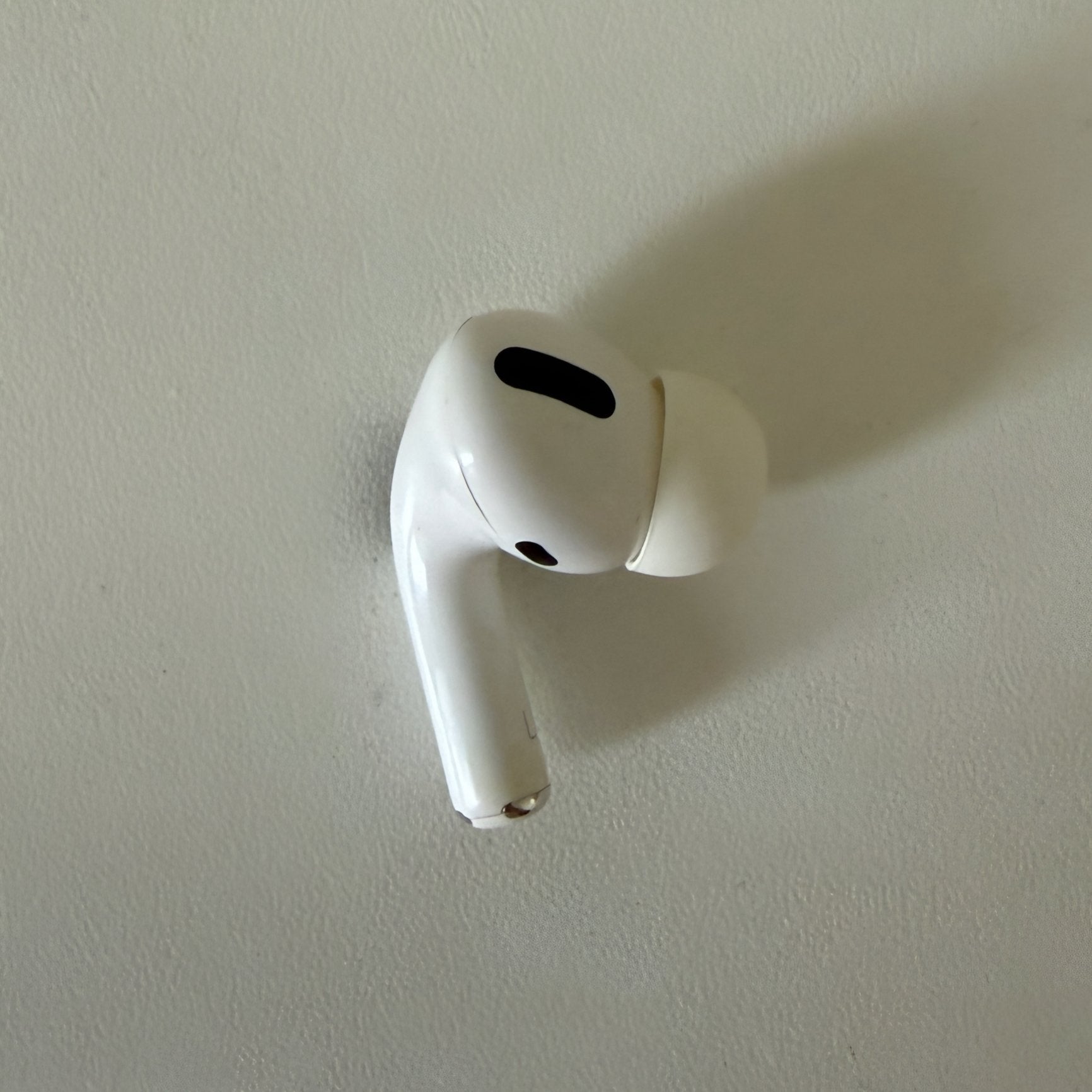 Airpods Pro 1st Generation Apple (gauche uniquement), Enlèvement, Comme neuf, Apple