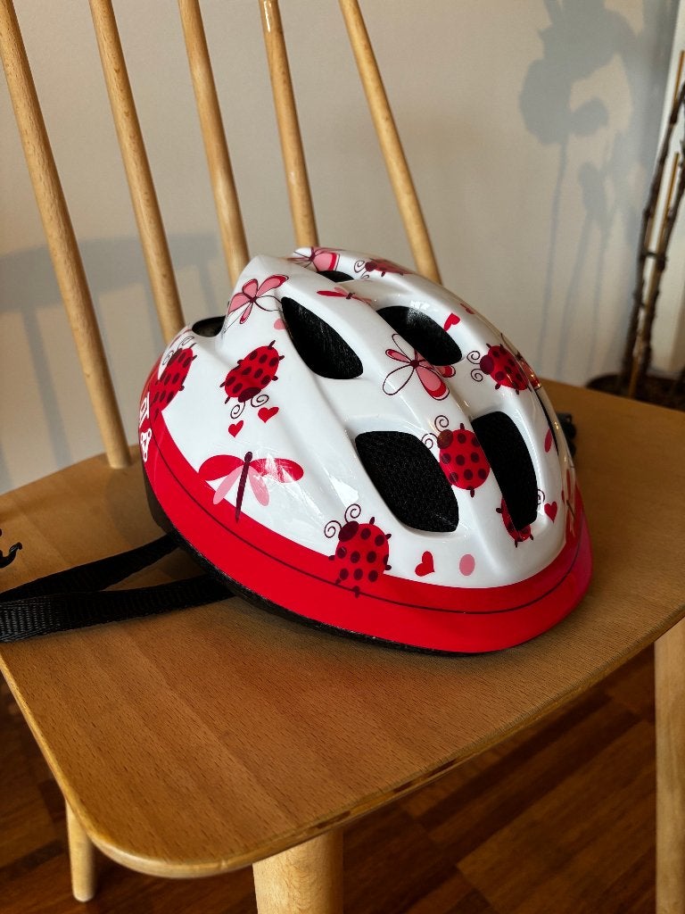 A vendre casque vélo pour bébé, Vélos & Vélomoteurs, Accessoires vélo | Casques de vélo, Comme neuf, Garçon ou Fille, XS, Enlèvement