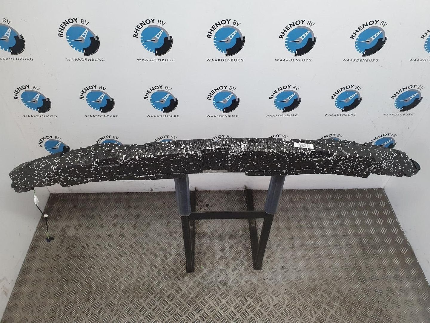 BMW 2 SERIES VOORBUMPER BALK 51118055305 2020, Auto-onderdelen, Gebruikt, Voor, Ophalen of Verzenden, Bumper