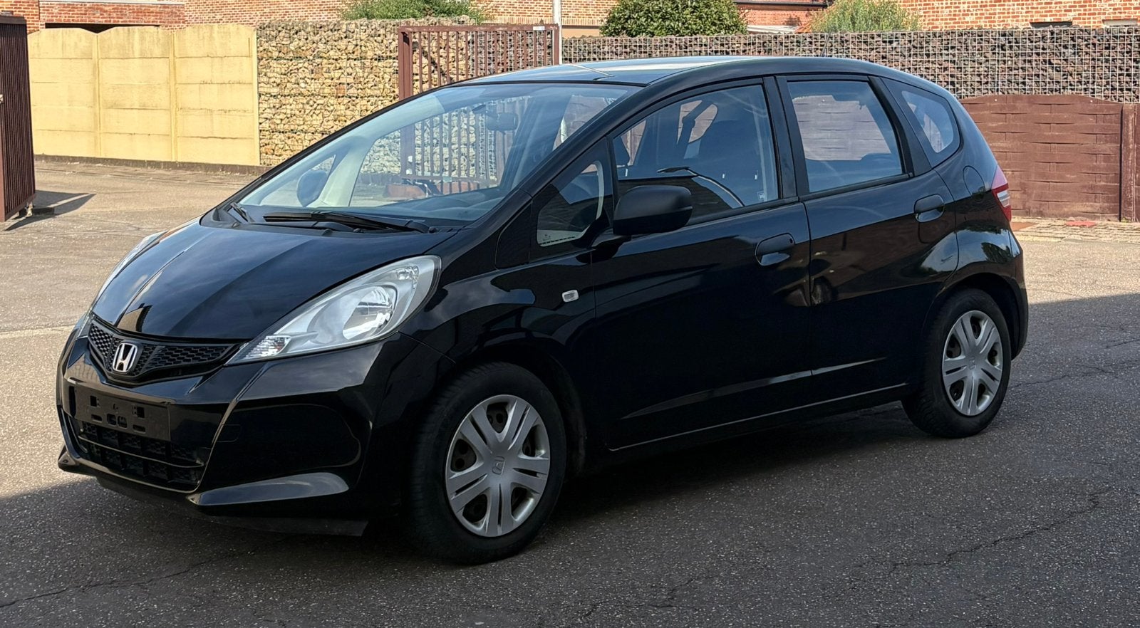 HONDA JAZZ 1.2 BENZINE | VERKOCHT!, Auto's, https://public.car-pass.be/vhr/38a0fe12-9bec-454c-8119-4243cbaf2253, Zwart, Bedrijf