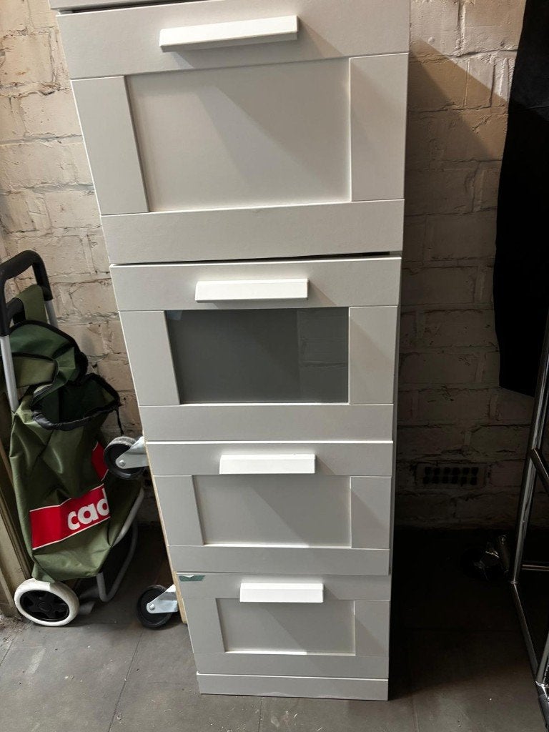 commode Ikea Brimnes blanches, Maison & Meubles, 3 ou 4 tiroirs, 25 à 50 cm, Moins de 100 cm, Enlèvement