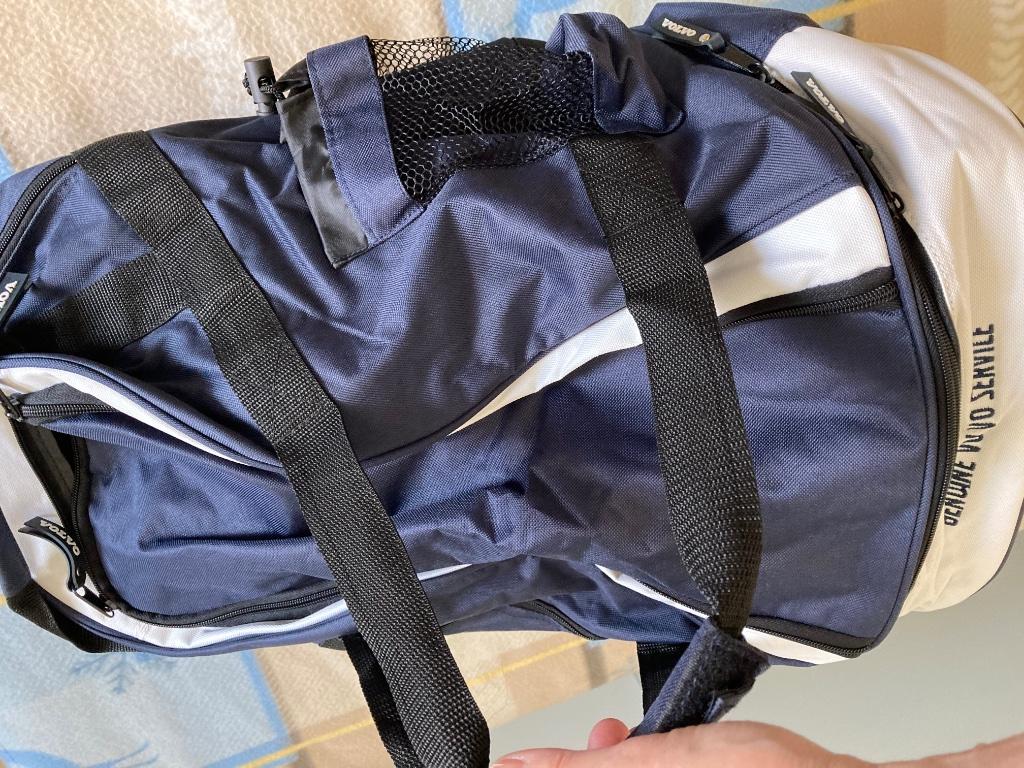 2 en 1 : sac à dos et de voyage, Enlèvement, Neuf, Autres marques, 60 cm ou plus