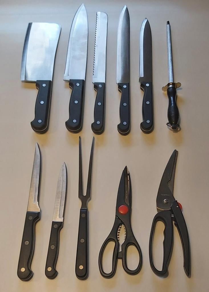 Keukengereedschap, Zwaar metaal, Weinig gebruikt, 11 Stuks., Huis en Inrichting, Ophalen of Verzenden, Zo goed als nieuw