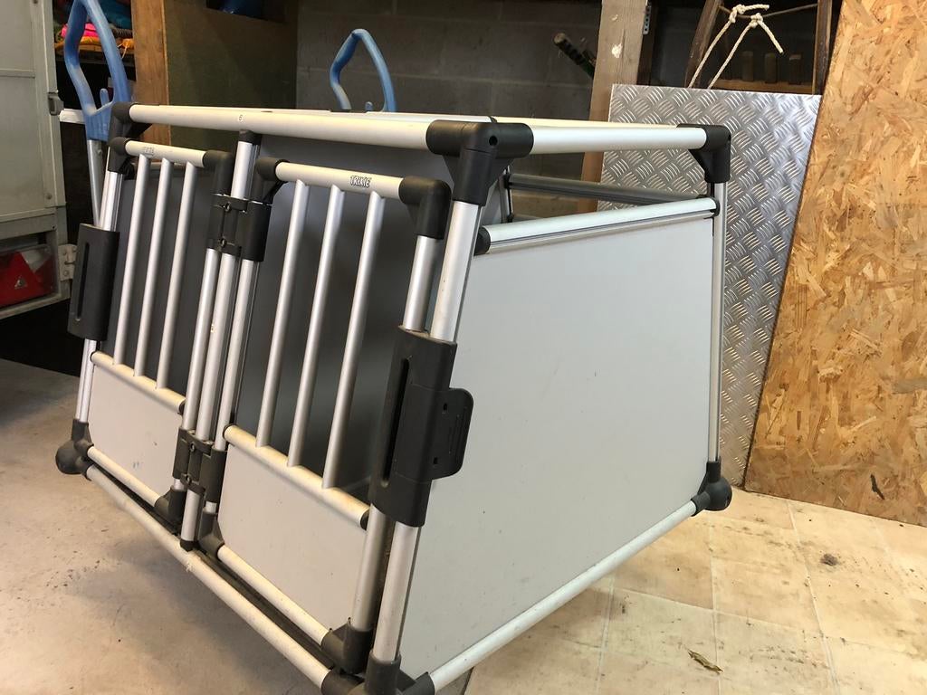 Trixie honden bench, Ophalen, Zo goed als nieuw