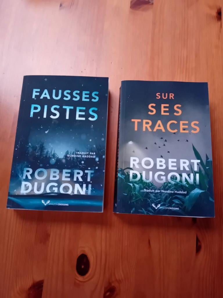 "Fausses pistes" & "Sur tes traces" Robert Dugoni, Enlèvement ou Envoi