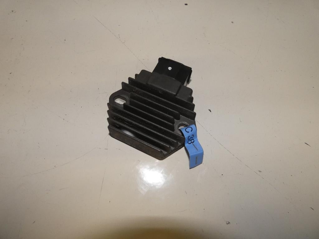 honda cbf600 pc38 spanningsregelaar, Motoren, Ophalen of Verzenden, Gebruikt