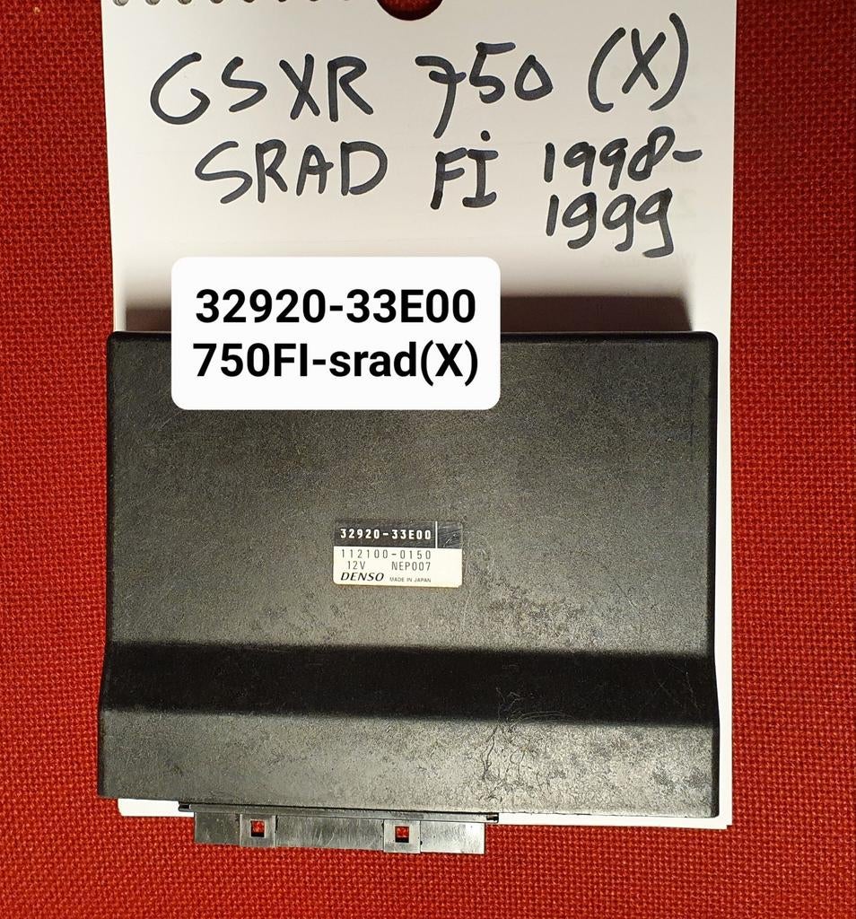 GSXR750srad FI R600 PartsNieuw Suzuki org.tank 4410034E00L99, Motoren, Ophalen of Verzenden, Gereviseerd