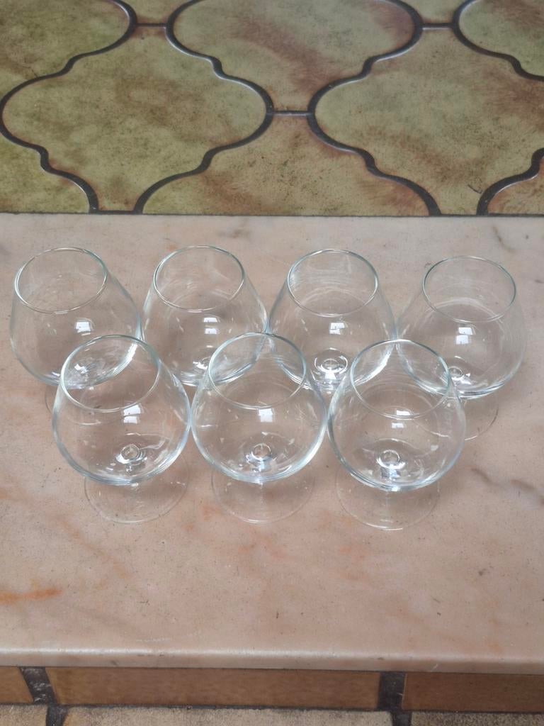 Lot de 7 verres à cognac, en parfait état, hauteur 11cm., Enlèvement, Comme neuf