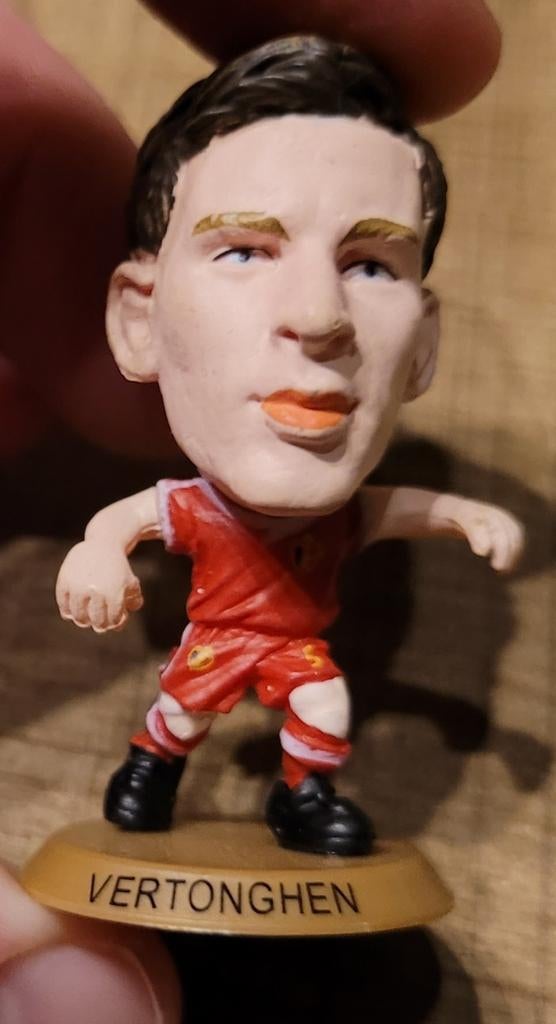 Voetbalpoppetje: Vertonghen, Ophalen of Verzenden, Zo goed als nieuw, Beeldje of Poppetje