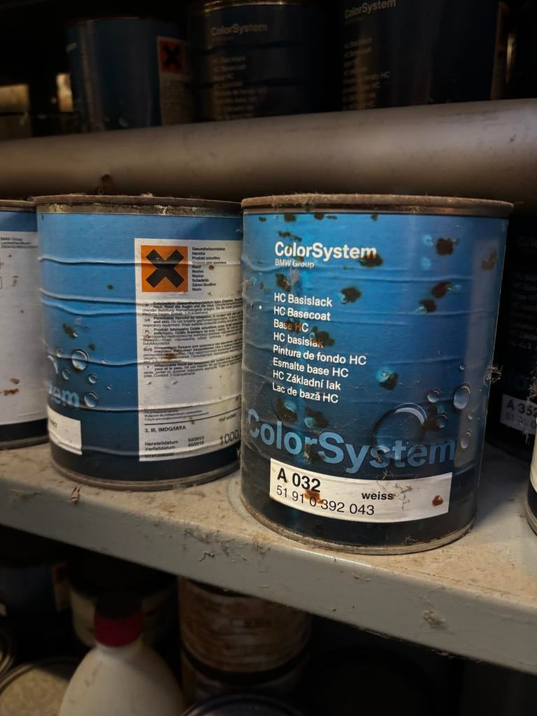 Lot de peinture Automobile COLOR SYSTEM groupe BMW, Enlèvement