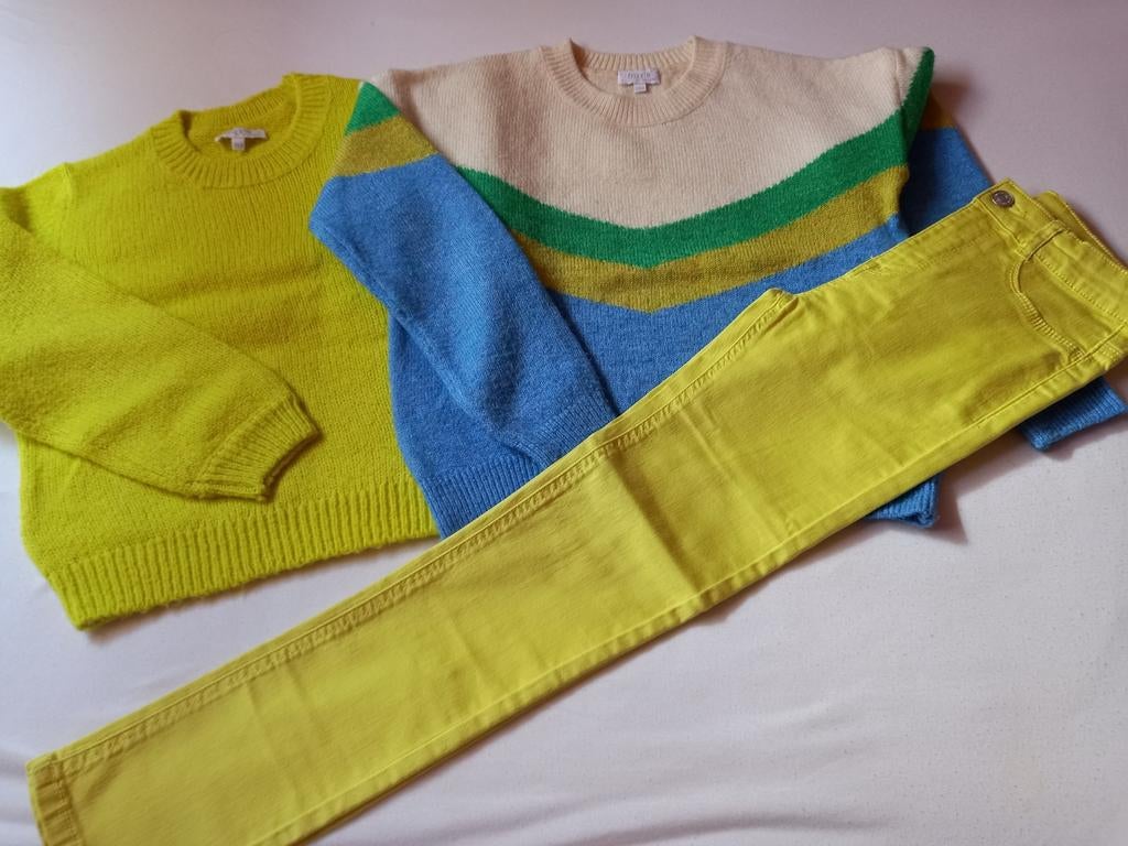 2 truien en broek 152, Kinderen en Baby's, Kinderkleding | Maat 152, Broek, Meisje, Ophalen of Verzenden, Zo goed als nieuw