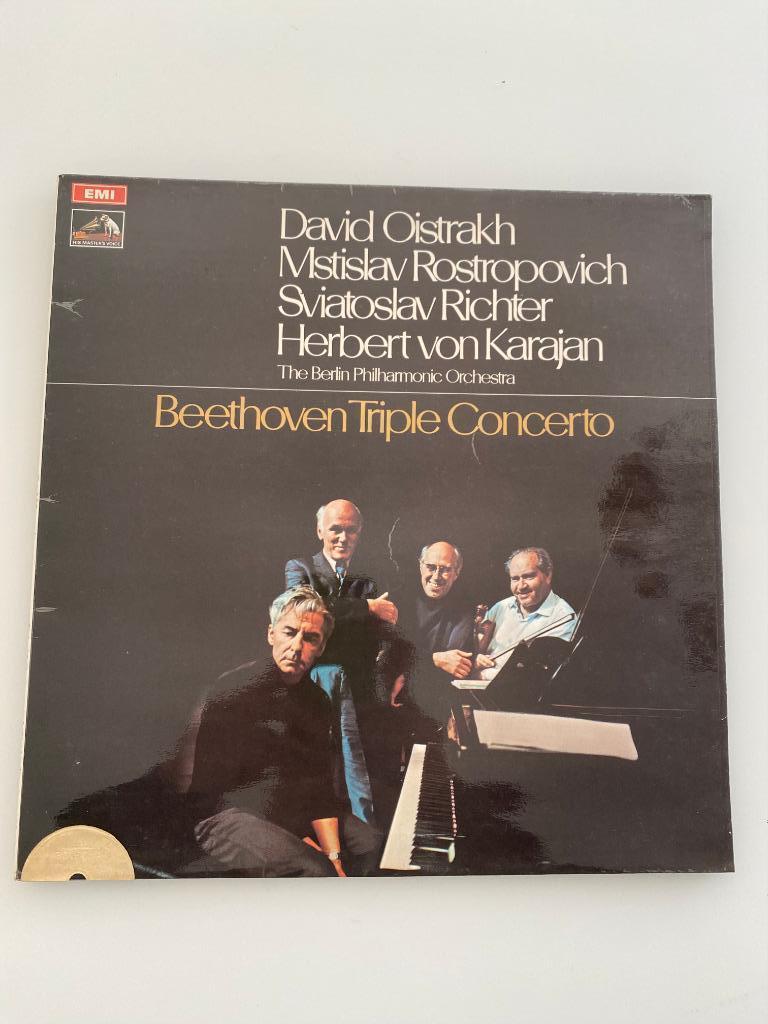 Oistrakh Rostropovich Richter Karajan Beethoven Triple Conce, Ophalen of Verzenden, Zo goed als nieuw, Romantiek, 12 inch