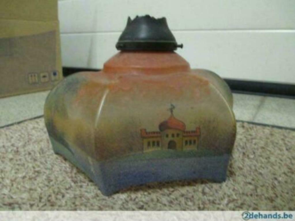 Lampekap in beschilderde opaline is minimum 100 jaar oud, Ophalen of Verzenden
