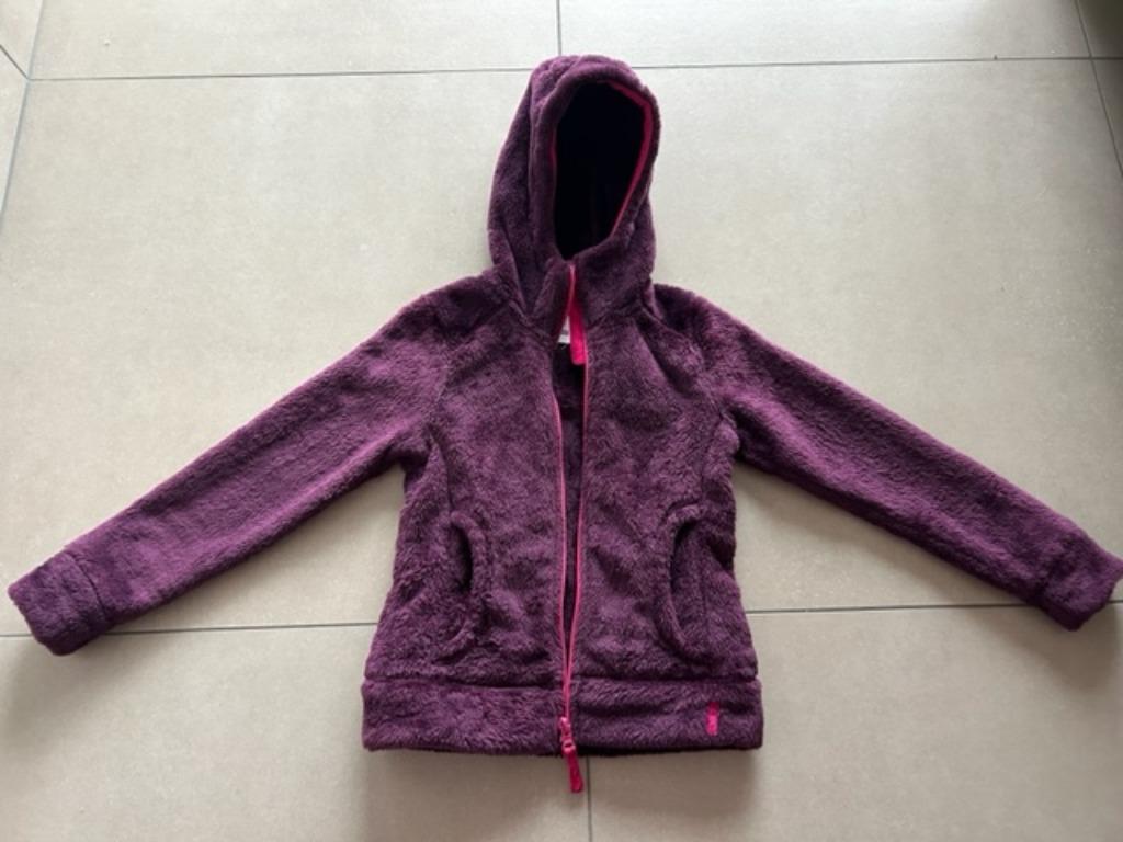 Fleevest Quechua maat 116, Kinderen en Baby's, Kinderkleding | Maat 116, Meisje, Trui of Vest, Ophalen of Verzenden, Zo goed als nieuw