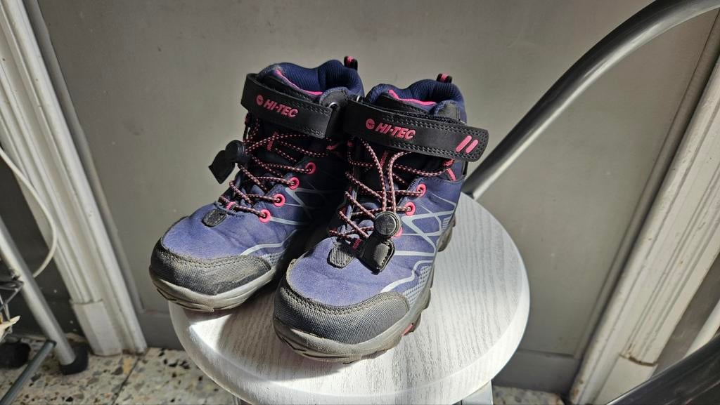 P 30 Chaussures de marche fille, Bottes, Comme neuf, Enlèvement, Fille