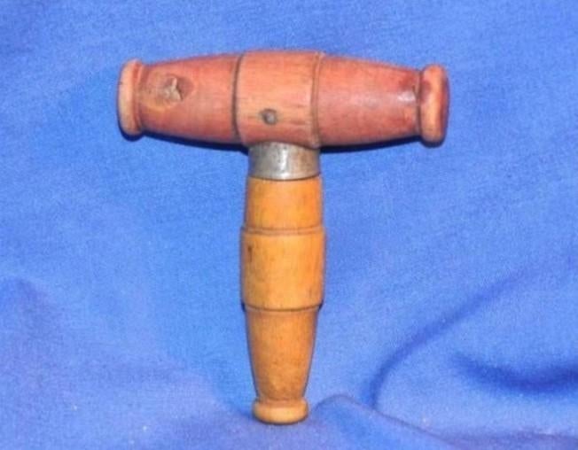 § ancien tire bouchon a lamelles, Antiquités & Art, Enlèvement ou Envoi