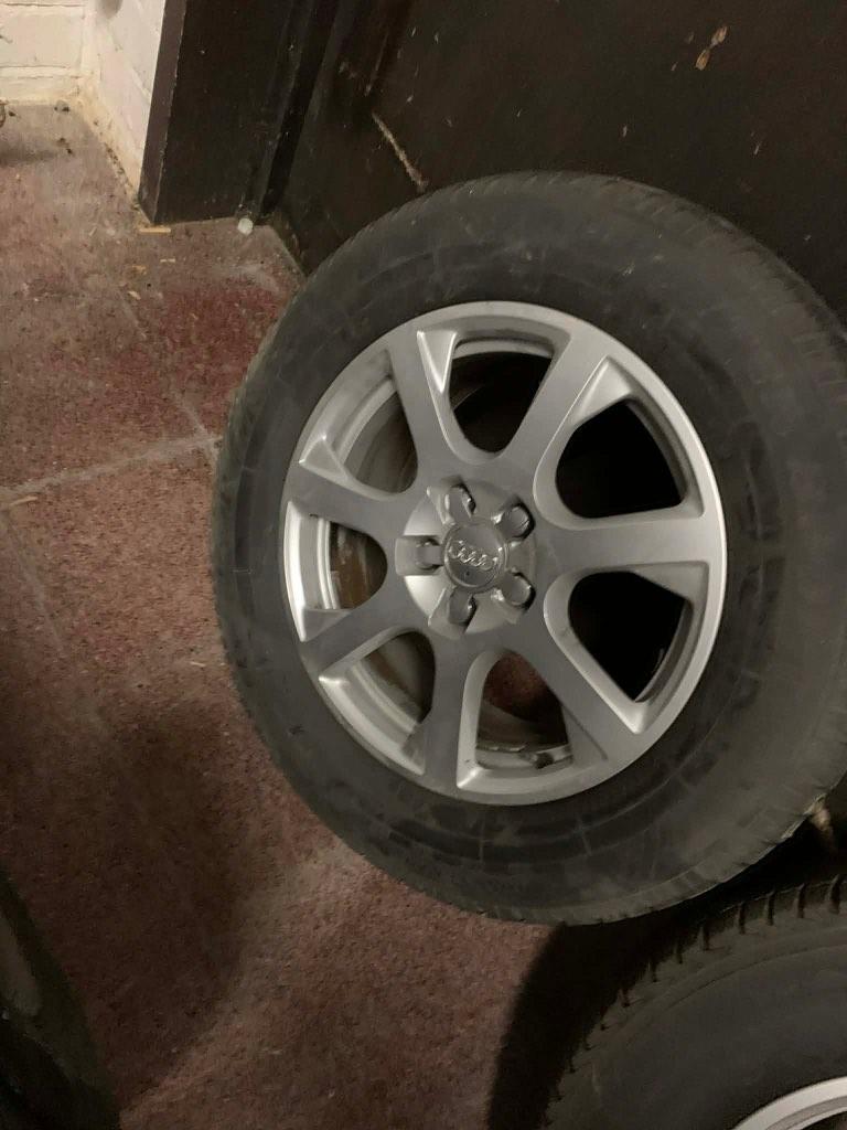 Set originele Q5 velgen met nieuwe banden, Neuf, Pneus hiver, Enlèvement, Véhicule tout-terrain