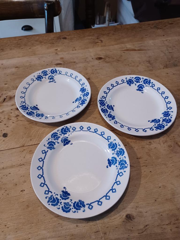 BOCH BLAUW KLOKJESMOTIEF dessertborden, Enlèvement ou Envoi