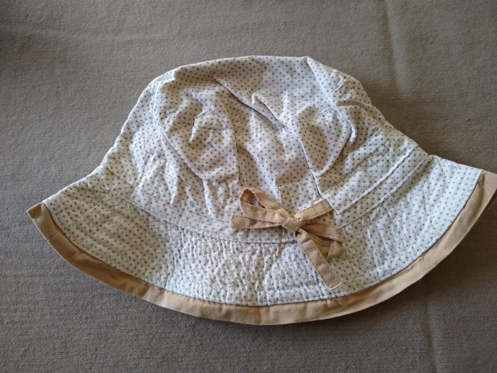 zonnehoedje baby/peuter 48-50 com hoofdomtrek, Kinderen en Baby's, Ophalen of Verzenden, Zo goed als nieuw