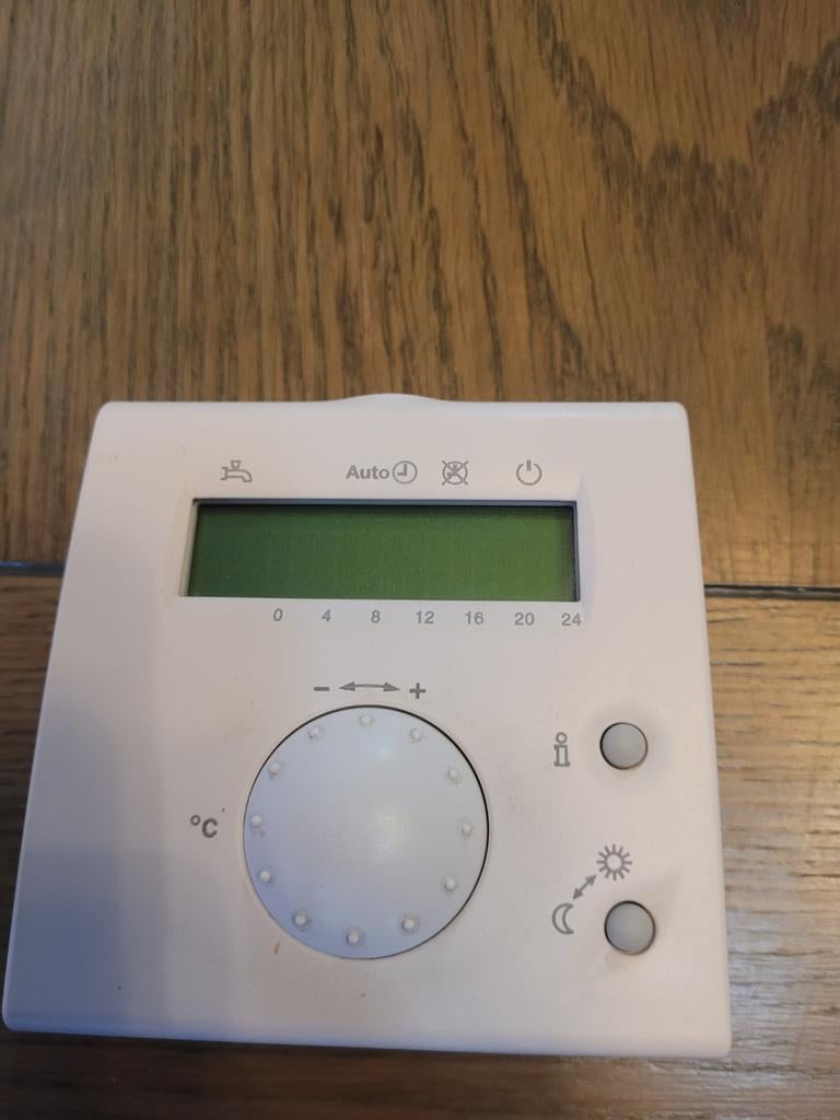 Digitale thermostaat : siemens qaa78610, Doe-het-zelf en Bouw, Ophalen