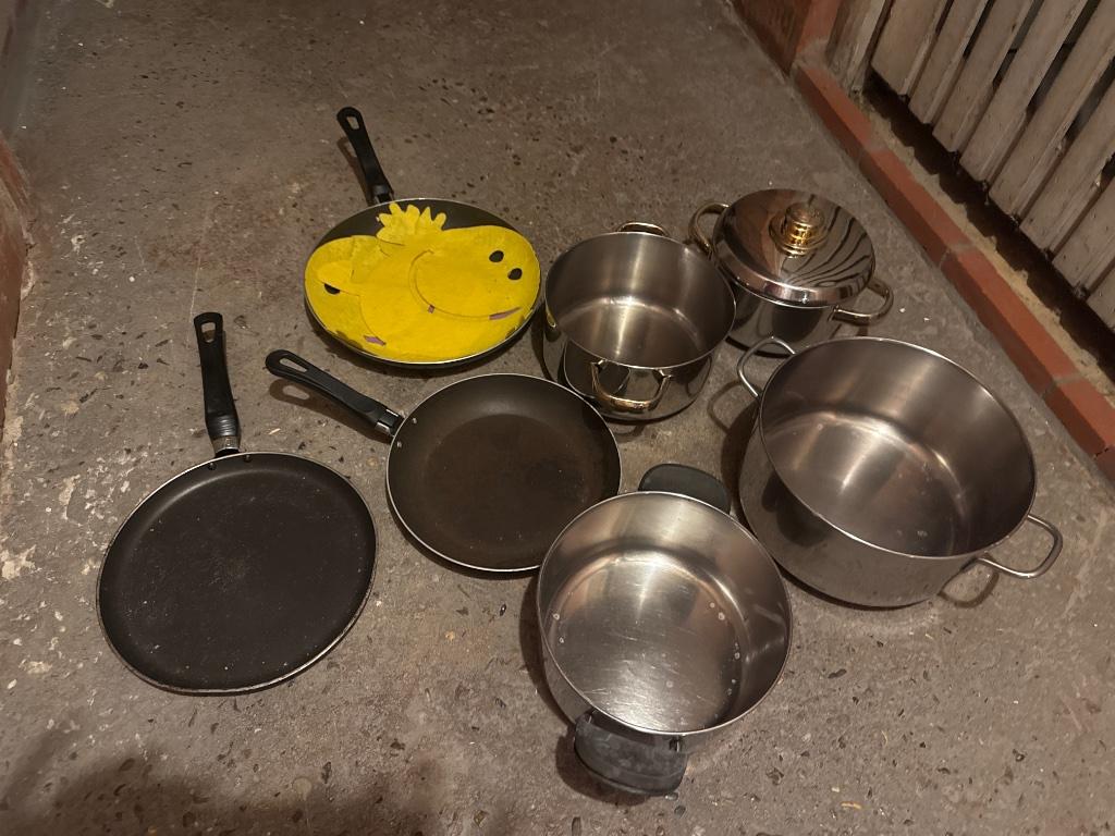 Potten en pannenset, Ophalen, Gebruikt, Inox, Pannenset