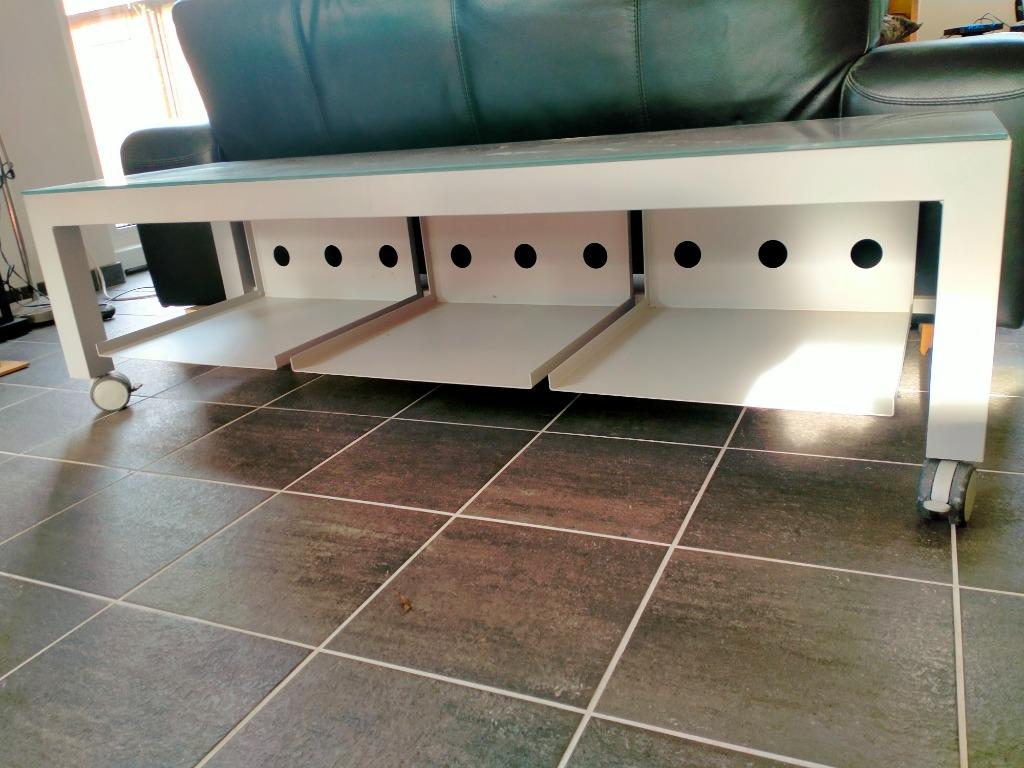TV- en HIFI-meubel, Ophalen, 150 tot 200 cm, Zo goed als nieuw, Glas